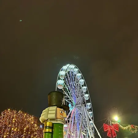 Theatre View In The Heart Of The - Ultracentral Shakespeare Square Apartment