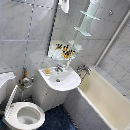 Theatre View In The Heart Of The - Ultracentral Shakespeare Square