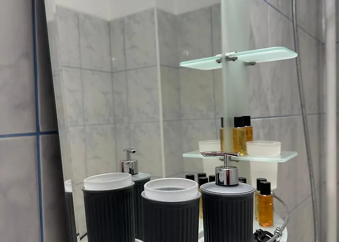 Theatre View In The Heart Of The - Ultracentral Shakespeare Square